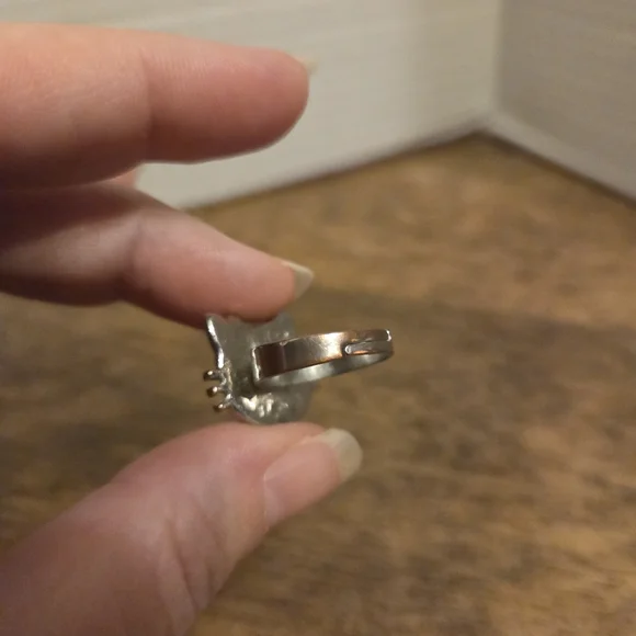 Hello Kitty Rhinestone Adjustable Ring - Picture 8 of 9